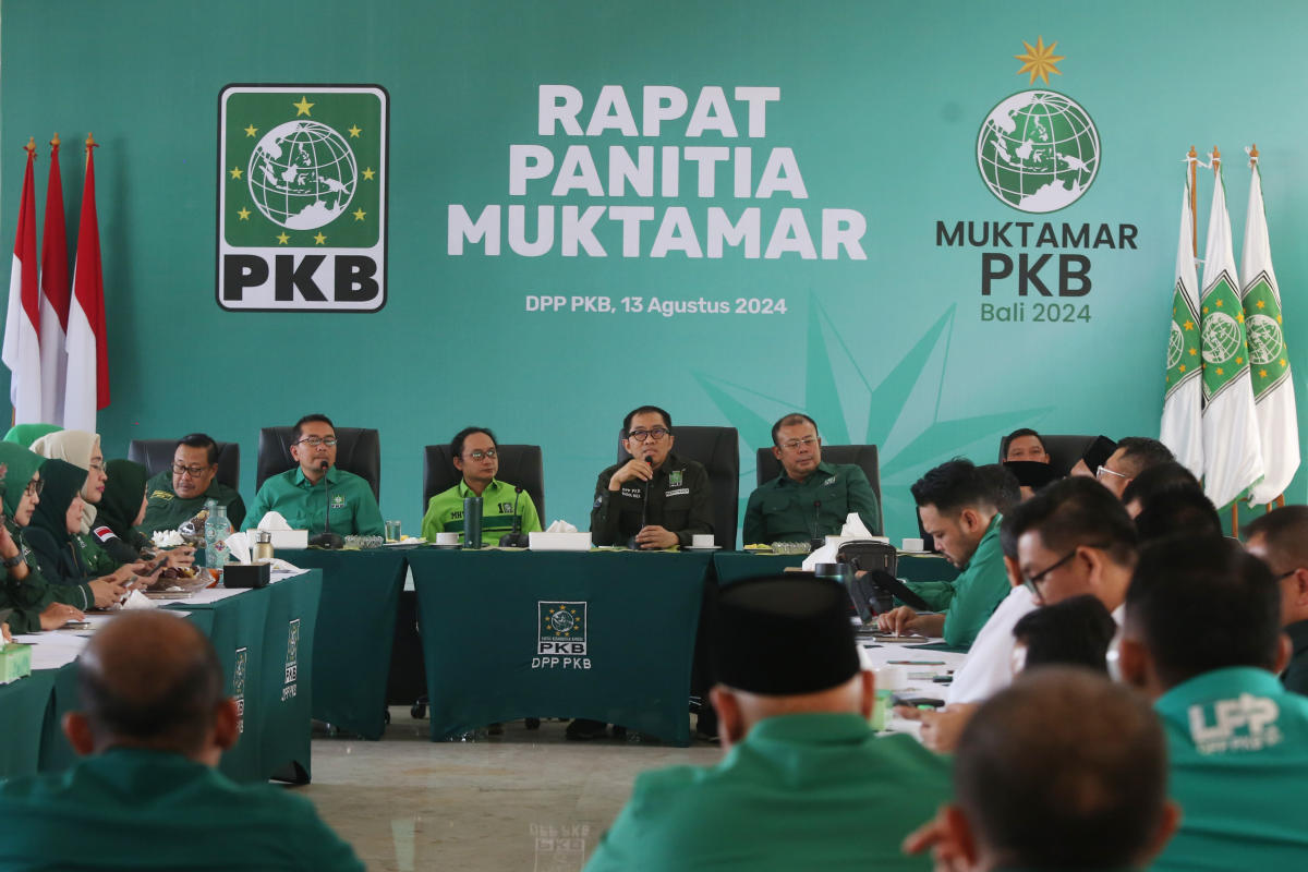 alt="pkb rapat logo muktamar"