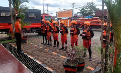 Tim SAR lakukan Apel sebelum lakukan pencarian kapal