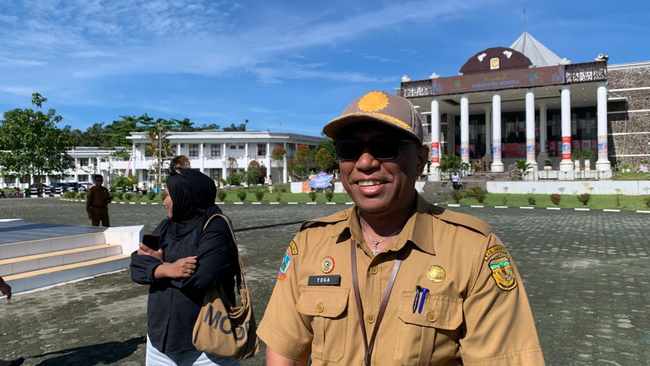 Kepala Dinas PUPR Kabupaten Mimika, Inosensius Yoga Pribadi