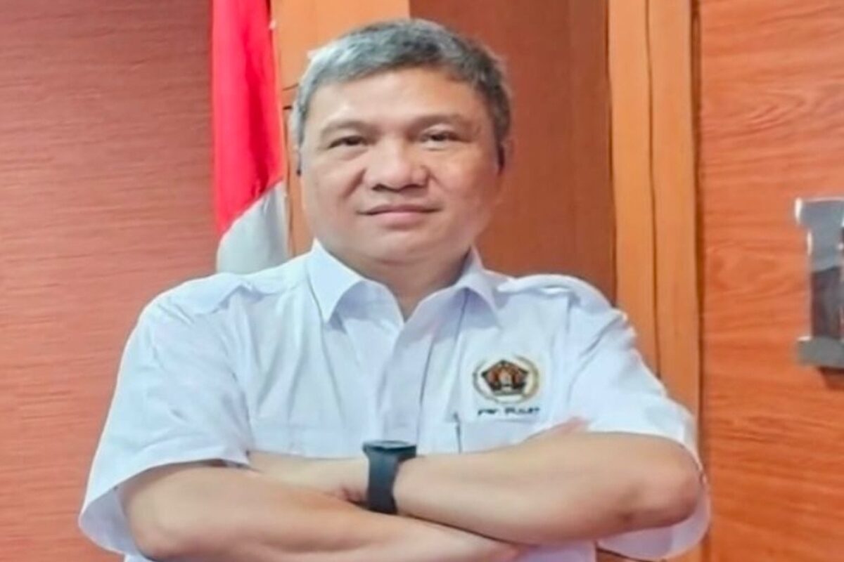 Jimmy Endey Jurnalis senior dan Wakil Ketua Bidang Pembelaan dan Pembinaan Hukum PWI Pusat Periode 2025-2030.