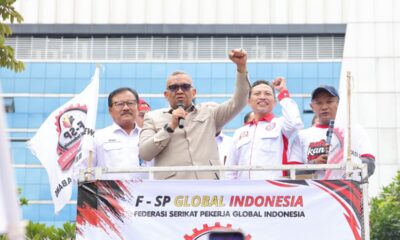 Wakil Menteri Ketenagakerjaan Afriansyah Noor menerima perwakilan F-SPGI saat aksi damai terkait perselisihan hubungan industrial di PT Indonesian Epson Industry, Senin (25/05/2026).