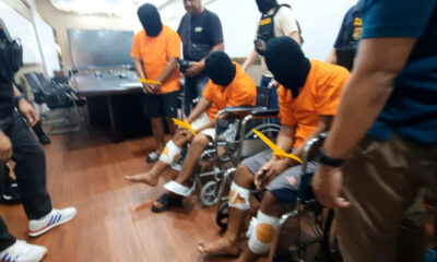 Para tersangka kasus pembunuhan sopir ekspedisi saat diamnkan