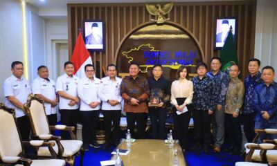 Herman Deru menerima rombongan investor China yang membahas pembangunan PLTA di Kabupaten OKU Selatan, Sumatera Selatan.