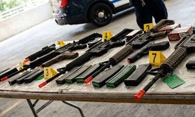 Barang bukti airsoft gun dan perlengkapan yang disita Polres Pelabuhan Tanjung Priok.