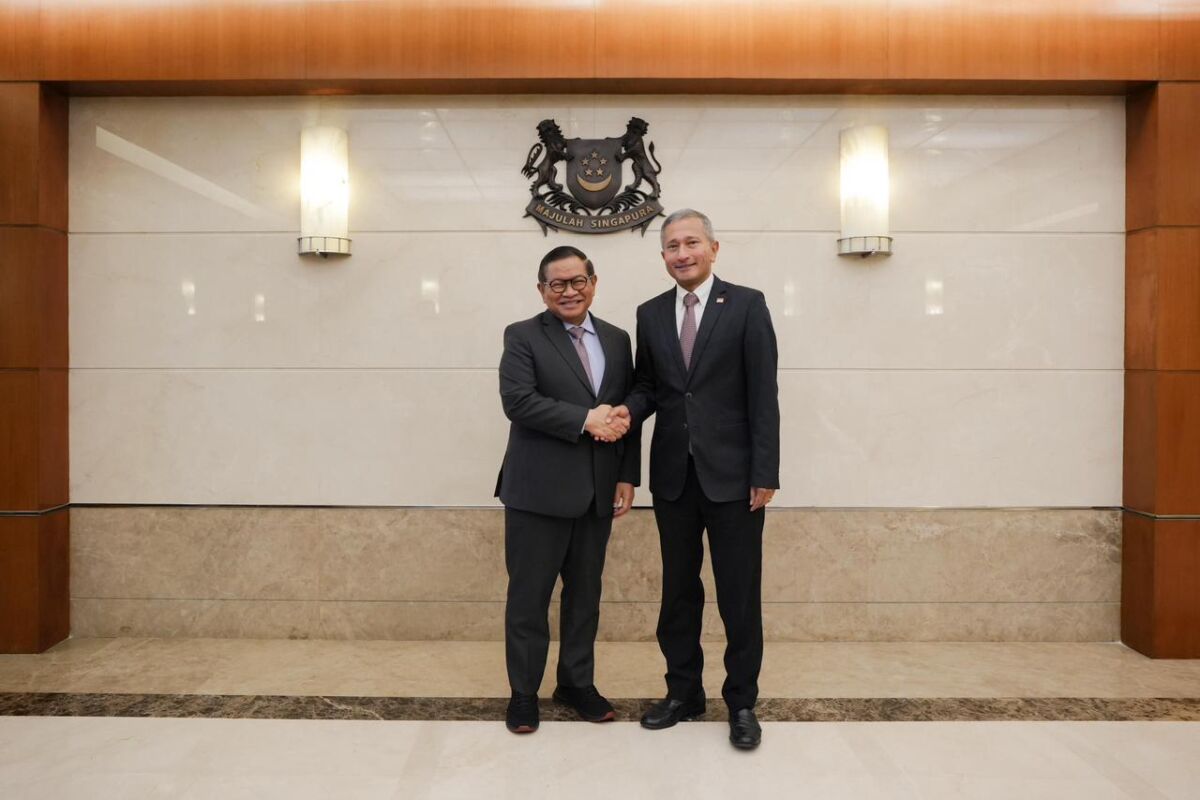 Gubernur DKI Jakarta Pramono Anung bertemu Menteri Luar Negeri Singapura Vivian Balakrishnan di Singapura.