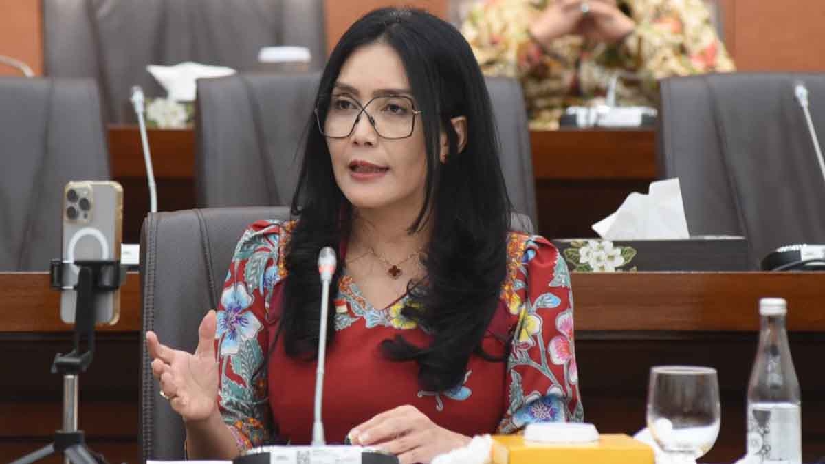 Rieke Diah Pitaloka