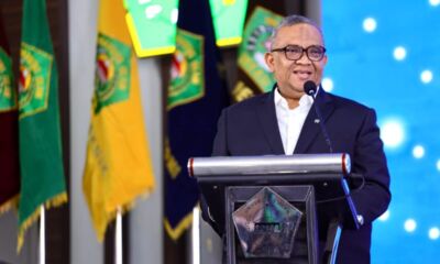 Wakil Menteri Ketenagakerjaan Afriansyah Noor berbicara dalam forum dialog dengan perwakilan serikat buruh di Jakarta.