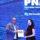 PNM meraih penghargaan ultra micro finance berkat pemberdayaan 23 juta perempuan pelaku usaha Mekaar di Indonesia.