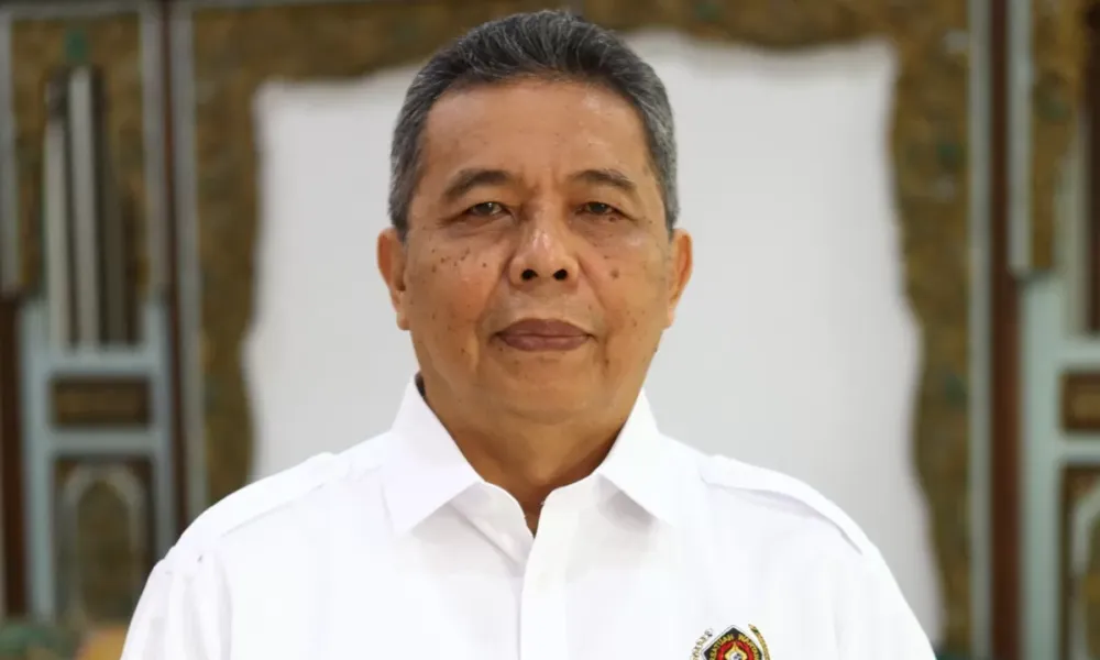 anggota Dewan Kehormatan Persatuan Wartawan Indonesia (PWI) Pusat, Diapari Sibatangkayu,