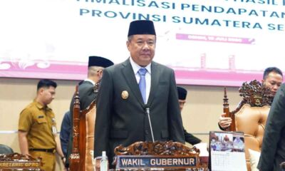 Wagub Sumsel Cik Ujang