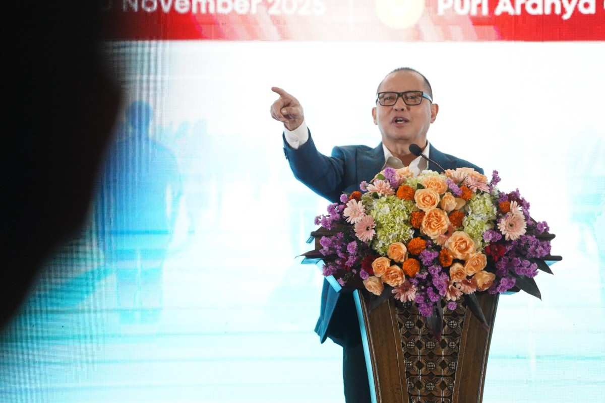 Menteri P2MI Muktarudin memberikan keterangan mengenai perlindungan WNI di kawasan Timur Tengah.