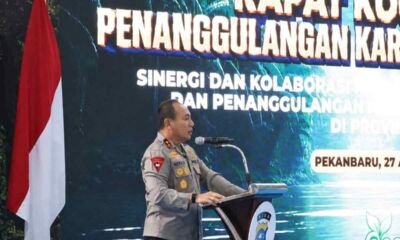 Kapolda Riau Irjen Pol Herry Heryawan menyampaikan perkembangan penanganan Karhutla Kerumutan usai rapat koordinasi di Polda Riau.