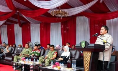 Ketua DPRD Bengkalis Septian Nugraha bersama peserta saat penutupan Lomba PBB Kreasi empat kecamatan